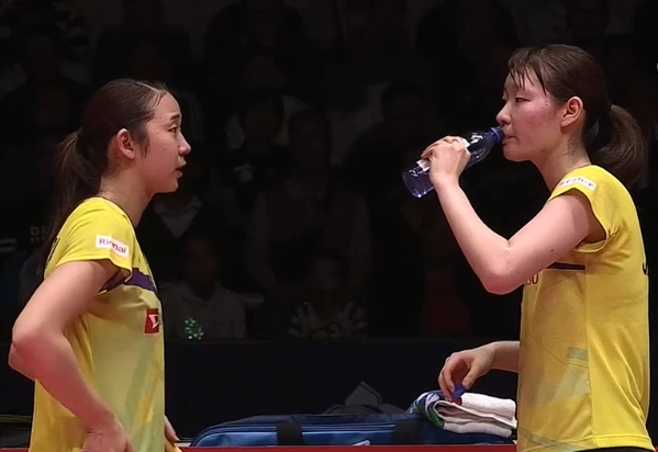 爱游戏官方-日本队轻取印度队，郑思维关键制胜